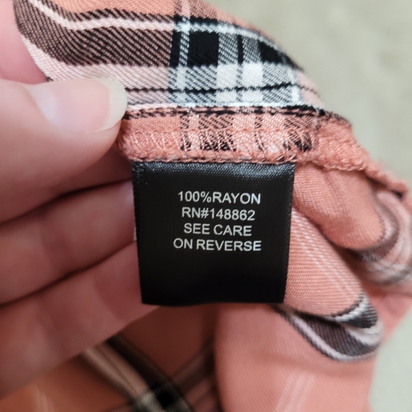 Torrid Dusty Coral Plaid Washed Twill Peplum Shirt size 2X - Picture 10 of 12